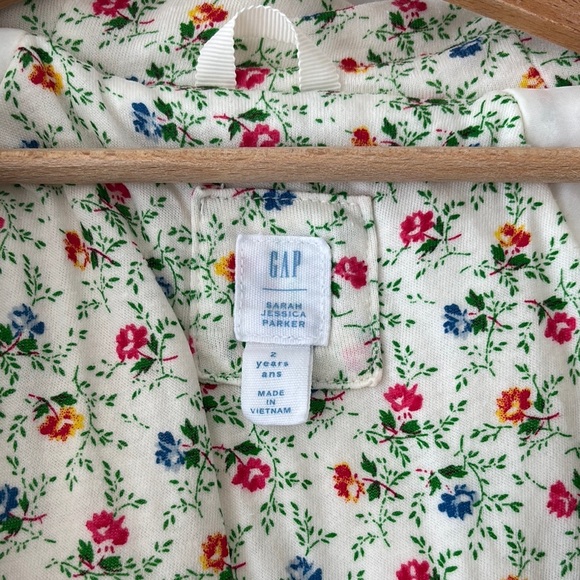 Rare SJP GAP  Cream Sherpa Jacket with Floral Lining - Picture 3 of 4